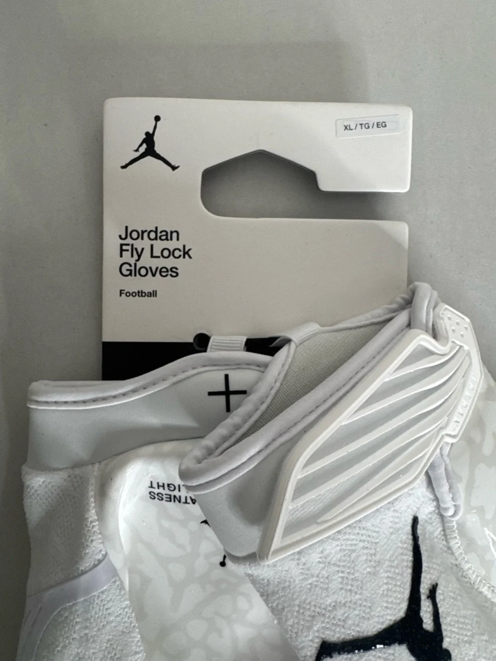 NEW Jordan Adult Fly Lock Football Glove White XL